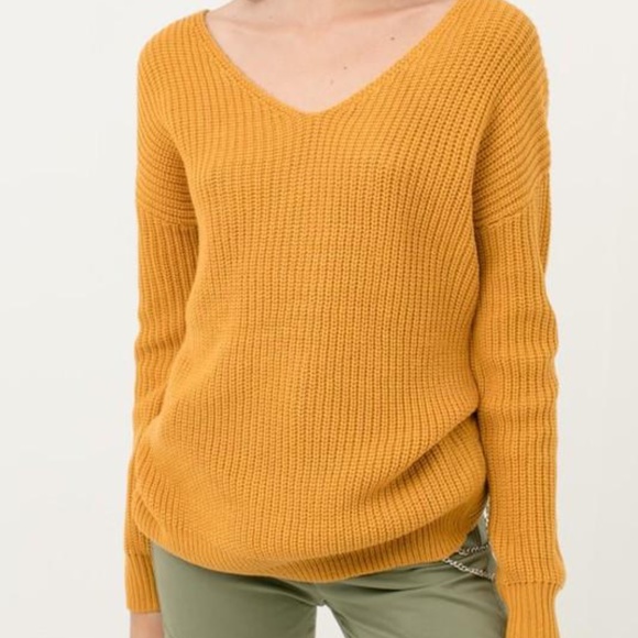 Mustard V-Neck Twisted Back Oversized Sweater - Picture 3 of 7